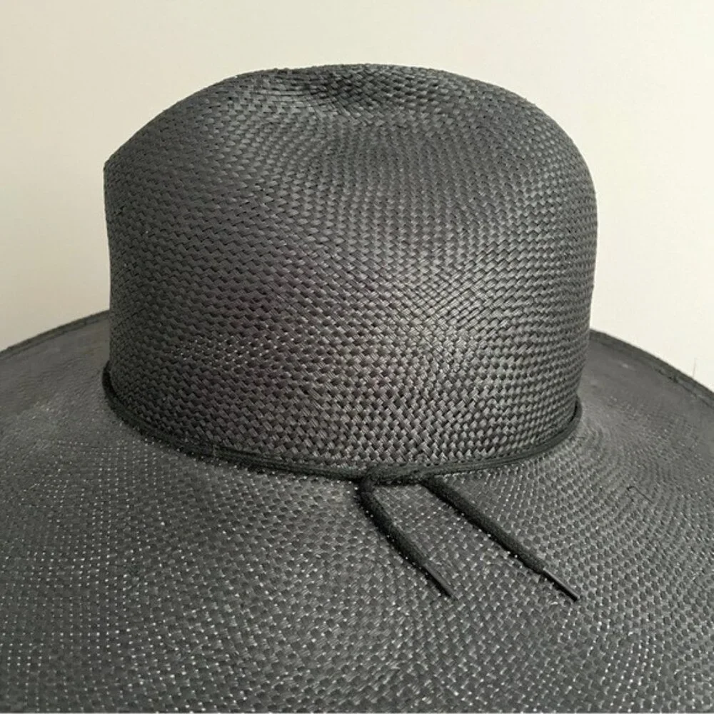 Vintage Black Straw Large Brimmed Hat w/ Pinched Crown - Picture 5 of 8